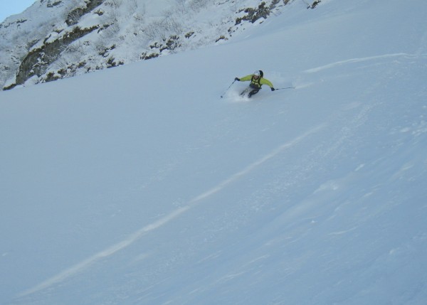 #10 Face N Petite lance Domène : Du super ski dans le cône de déjection, la cerise sur le gâteau ! Face N Petite lance Domène : Du super ski dans le cône de déjection, la cerise sur le gâteau !