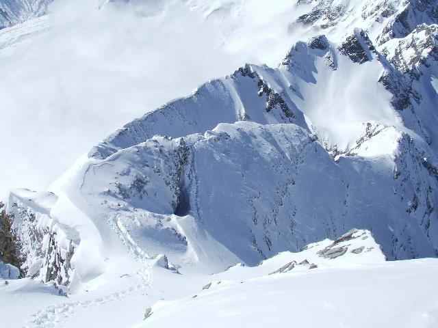 #2 Pointe percée : Nos traces, on a pas debouché vraiment ou il fallait, d Pointe percée : Nos traces, on a pas debouché vraiment ou il fallait, d'ailleur on s'est bien fait chier . Sylvain--- me l'avait pourtant dit, pas à droite dans le mixte !
