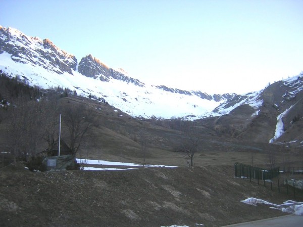 #1 Les conditions au départ : Elle est où la neige. Pas de panique, le portage n Les conditions au départ : Elle est où la neige. Pas de panique, le portage n'est pas trop long (200 m de déniv au-dessus du parking)