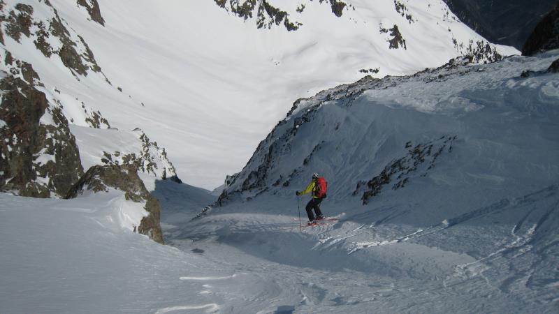 #7 Couloir N du Grd Charnier : Descente du couloir N du Grd Charnier d Couloir N du Grd Charnier : Descente du couloir N du Grd Charnier d'Allemont