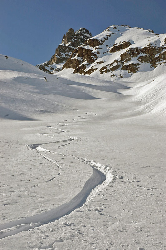 #12 Combe de l Combe de l'Ours : ... et après !
J'ai presque honte d'abîmer cette neige...