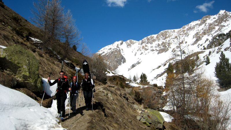 #10 Vive le printemps : Les joies du portage. Enfin après une belle journée ça passe bien. Vive le printemps : Les joies du portage. Enfin après une belle journée ça passe bien.