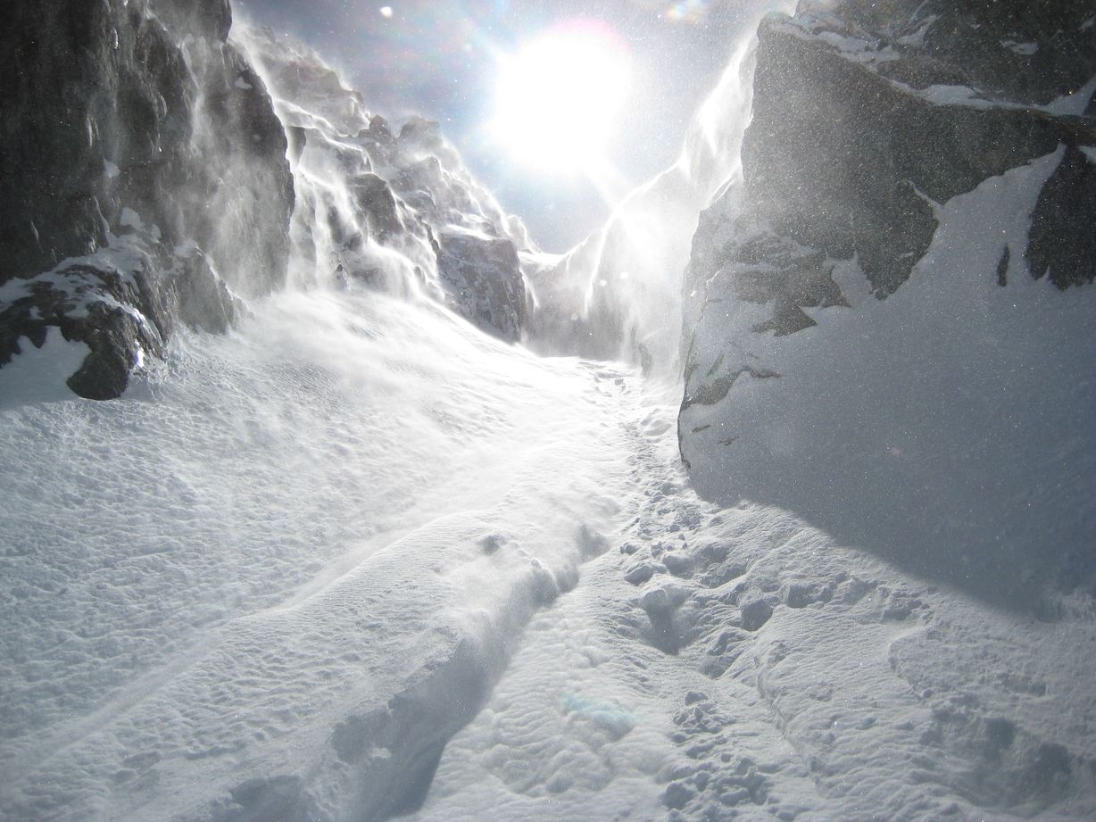 #3 Rideau : Rideau blanc à l Rideau : Rideau blanc à l'entrée du couloir occidental