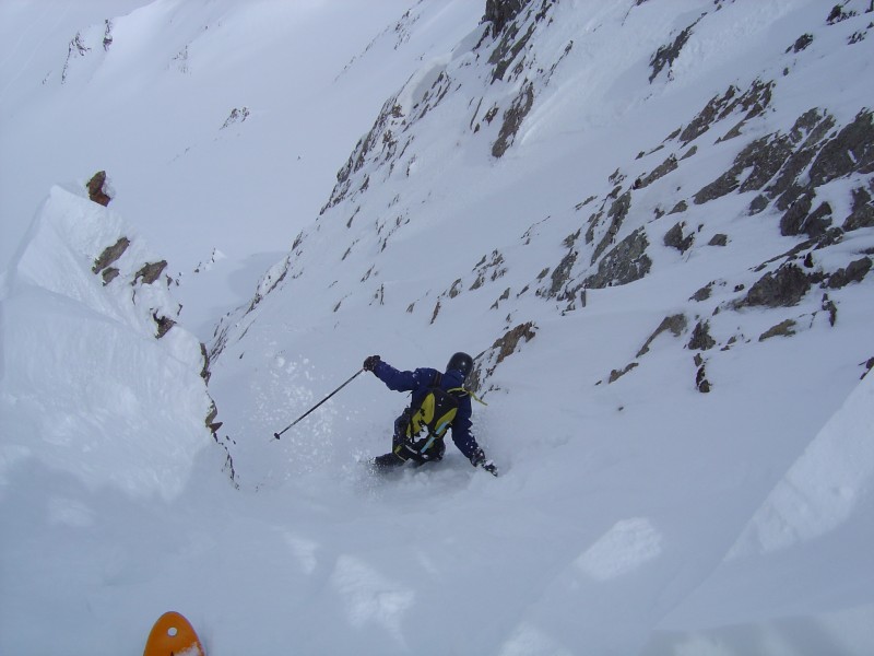 #5 Couloir de l Couloir de l'Homme : Bertrand pose ses premiers virages du jour, de nombreux autres suivront