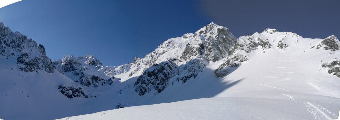 #2 depuis le Lac de Crop : Un des objectifs du jour et la trace des ouriens depuis le Lac de Crop : Un des objectifs du jour et la trace des ouriens