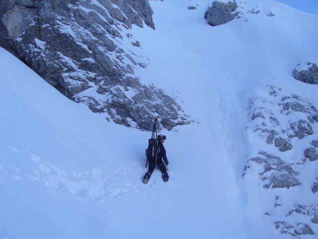 #6 Paré de joux, couloir Nord : ça se complique, mais ou est la corde ? Paré de joux, couloir Nord : ça se complique, mais ou est la corde ?