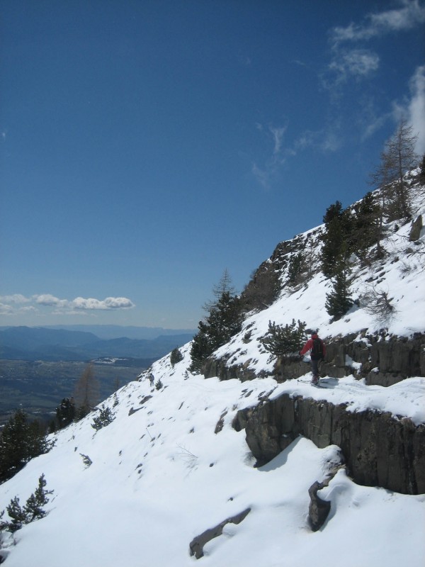 #12 Vieux Chaillol : La traversée sur le sentier en balcon qui permet de rejoindre le torrent. Vieux Chaillol : La traversée sur le sentier en balcon qui permet de rejoindre le torrent.