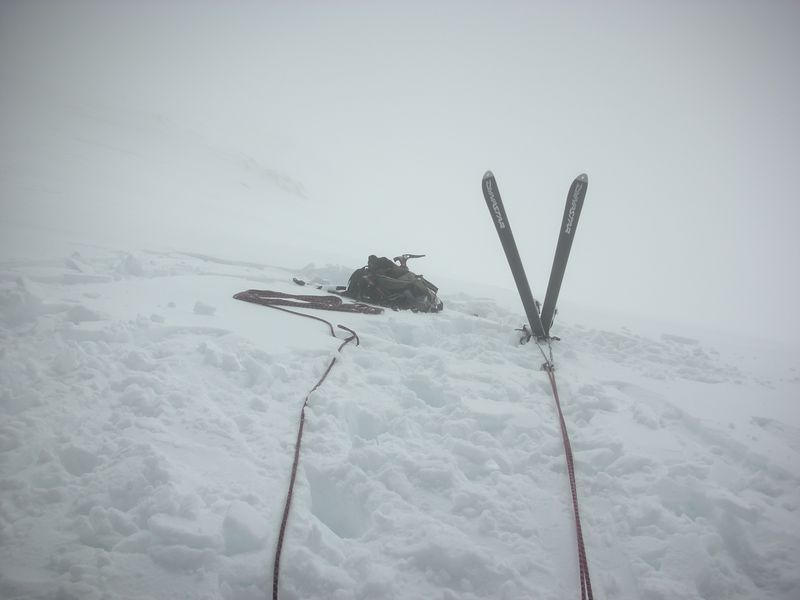 Rappel sur ski : Deuxième rappel de la matinée.
