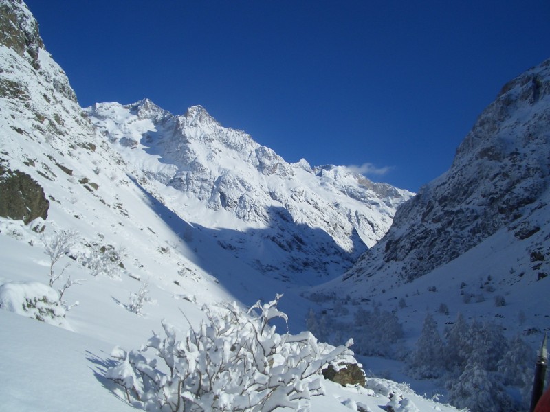 #1 vallée du Châtelleret : quelques terrains de jeu à découvrir! vallée du Châtelleret : quelques terrains de jeu à découvrir!