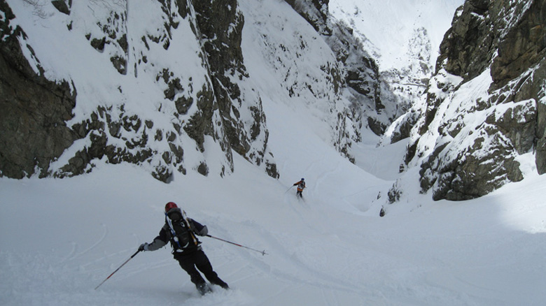#16 Dans la gorge : Bien remplie, pas de boules Dans la gorge : Bien remplie, pas de boules