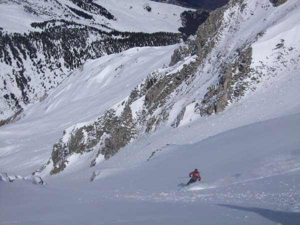 #6 Brêche Portetta : Etienne H dans la descente W Brêche Portetta : Etienne H dans la descente W