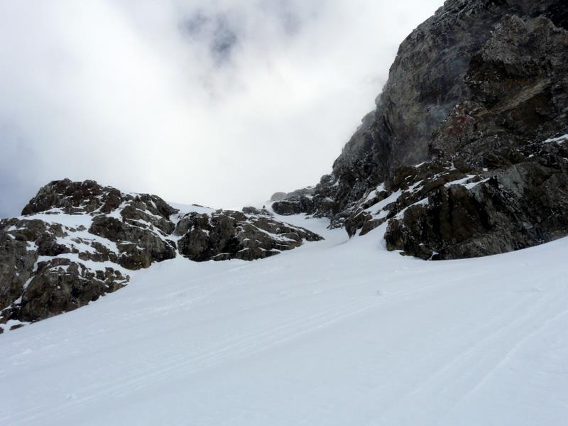 #4 Couloir W : Dans le milieu du couloir W Couloir W : Dans le milieu du couloir W