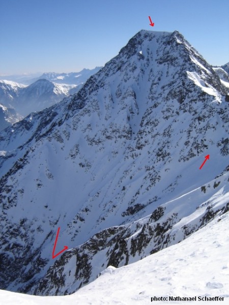 #7 couloir depuis le petit Armet : photo: Nathanael Schaeffer, Nimp Crew.
Vue intégrale de la descente NE et de la remontée au col de la Baisse, depuis le Petit Armet le 12/03/2005 couloir depuis le petit Armet : photo: Nathanael Schaeffer, Nimp Crew.
Vue intégrale de la descente NE et de la remontée au col de la Baisse, depuis le Petit Armet le 12/03/2005