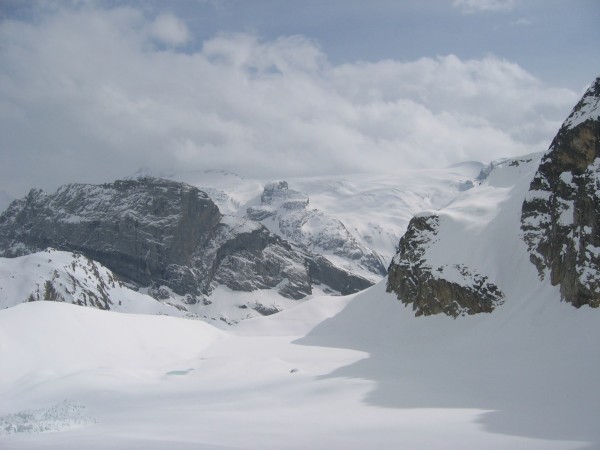 #4 Aiguille de la Vanoise : Face nord de l Aiguille de la Vanoise : Face nord de l'Aiguille de la Vanoise et lac de la patinoire