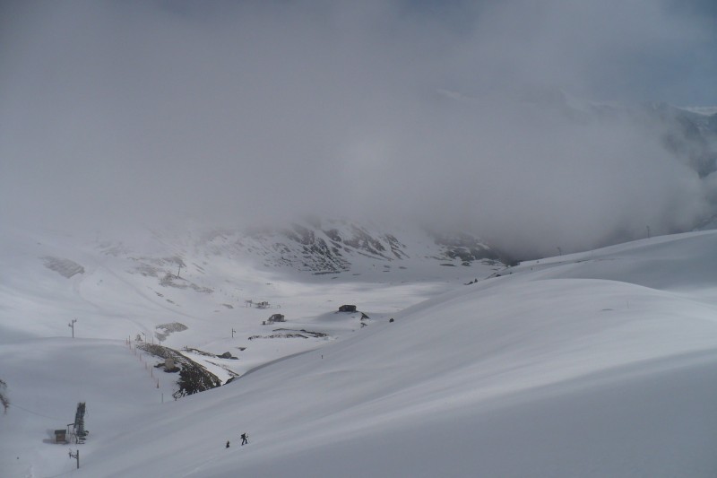 #2 Les Bergeries (1748m) : Pendant l Les Bergeries (1748m) : Pendant l'une des rares éclairciée, vue sur les Bergeries.
