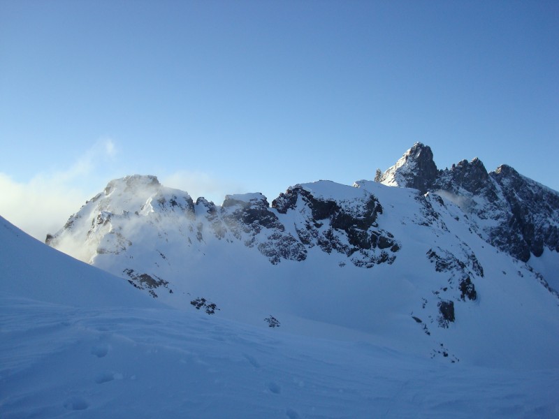 #3 Grand pic de Belledonne : bancs de nuages vers et vent Grand pic de Belledonne : bancs de nuages vers et vent