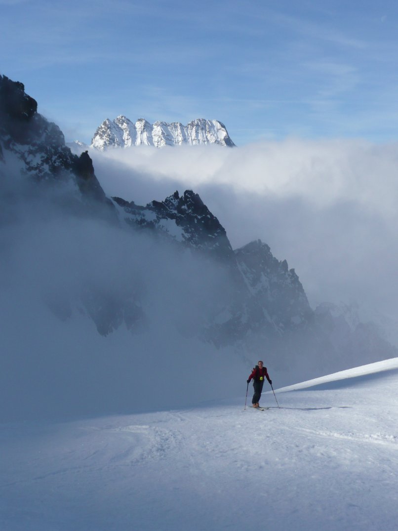 #3 Etienne : sur le replat peu avant le couloir, le sirac veille Etienne : sur le replat peu avant le couloir, le sirac veille