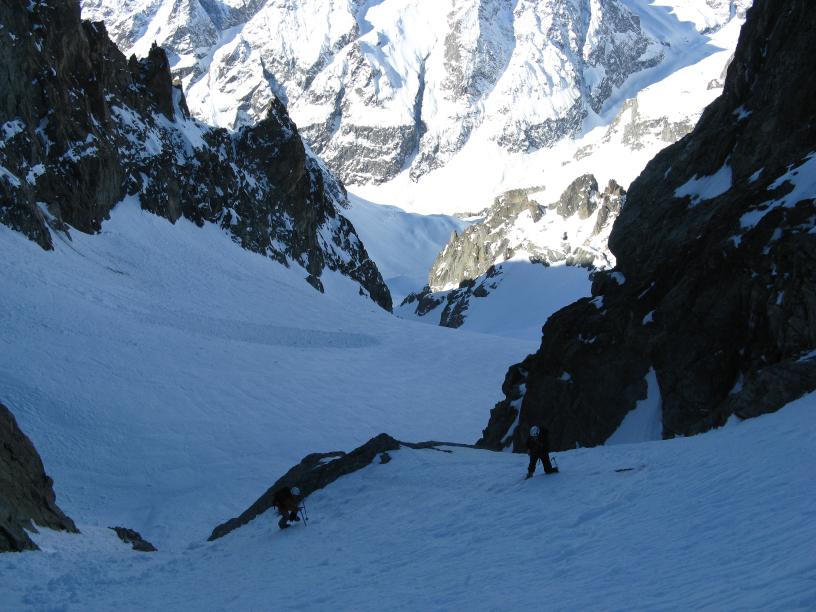 #3 Glacier en S : Juste au dessus de l Glacier en S : Juste au dessus de l'étroiture