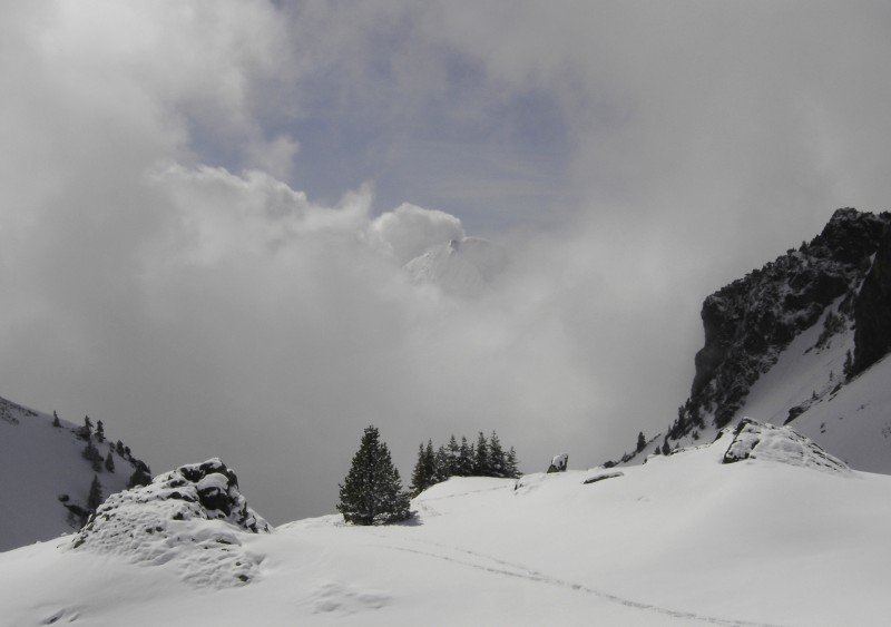 #5 Le Taillefer : Si si, il est là dans la petite fenêtre. Le Taillefer : Si si, il est là dans la petite fenêtre.