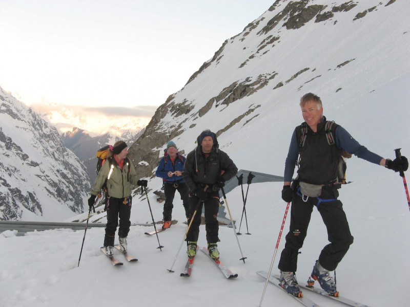 #29 Tour de la Meije 2008 : Départ matinal du refuge de la Selle Tour de la Meije 2008 : Départ matinal du refuge de la Selle