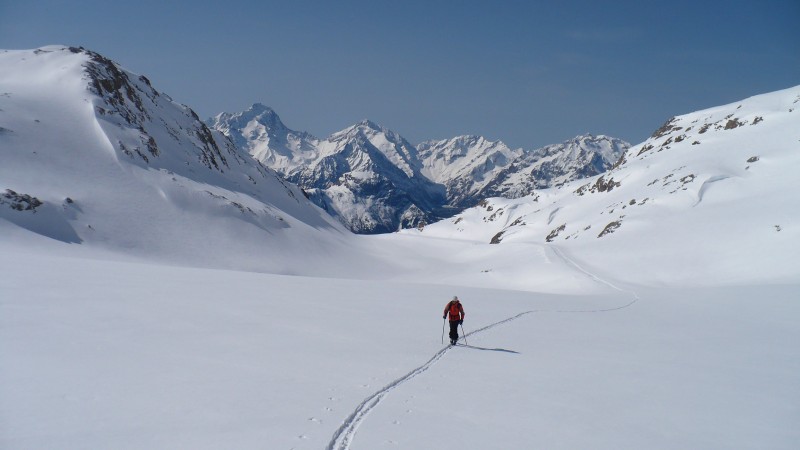 #1 Jean-Paul devant la Muzelle : Jean-Paul devant la Muzelle. Jean-Paul devant la Muzelle : Jean-Paul devant la Muzelle.