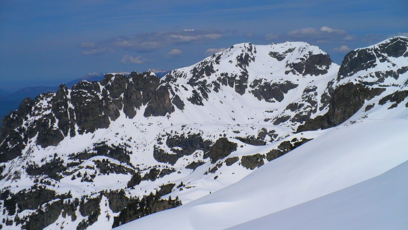 #4 Grand Colon : Vue sur le Grand Colon et le secteur de la Pra. Grand Colon : Vue sur le Grand Colon et le secteur de la Pra.