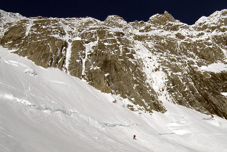 #11 Aiguille de l Aiguille de l'Amône : Les faces E dont les purges sont à surveiller de près