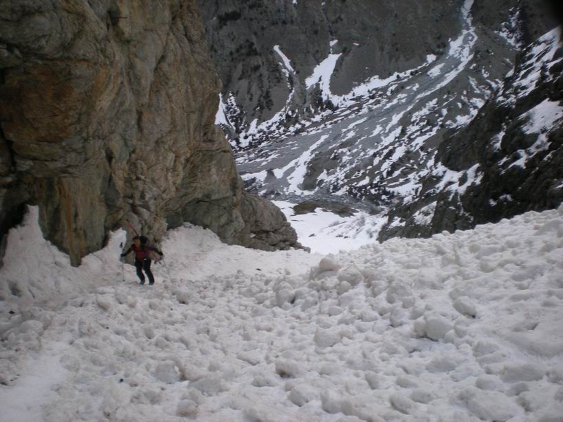 #9 Cime de l Cime de l'Encoula : Dans la Combe du Sac, des boules...