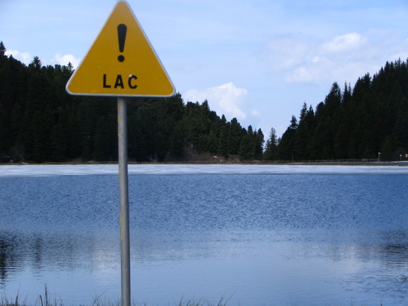 #12 Y Y'a pas le feu au lac! : Retour au lac de Tueda, au cas où vous ne l'auriez pas vu!