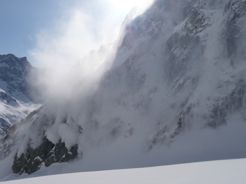 #2 Purges : Ca purge dur dans les faces NE de faible altitude Purges : Ca purge dur dans les faces NE de faible altitude