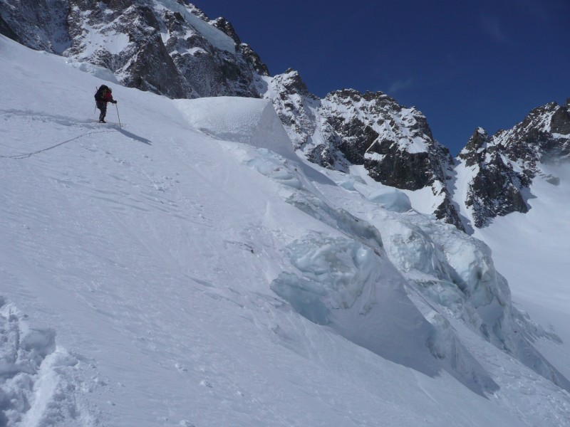 #7 Col du glacier Noir : Trace dans les séracs Col du glacier Noir : Trace dans les séracs