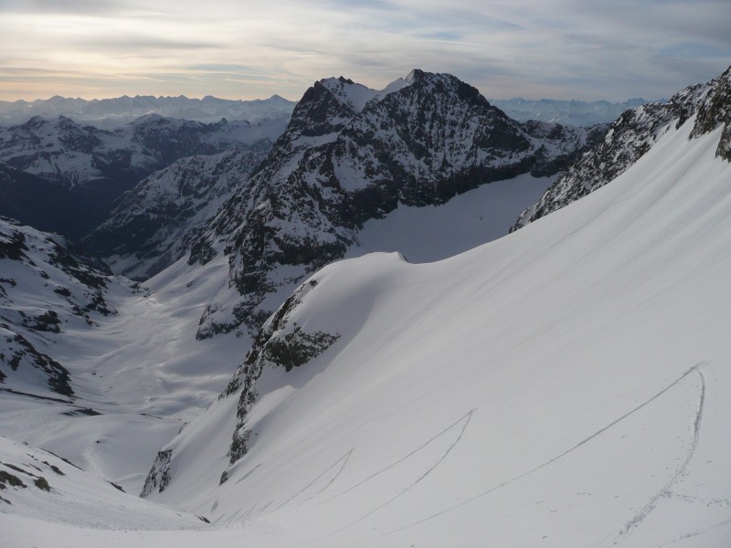 #6 Col d Col d'Ailefroide : Vue générale sur la descente: miam miam