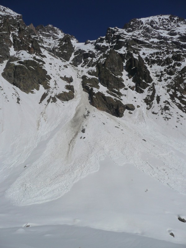 #9 Descente du Pelvoux : Pas en conditions non plus, on laisse tomber les skis et on va grimper Descente du Pelvoux : Pas en conditions non plus, on laisse tomber les skis et on va grimper
