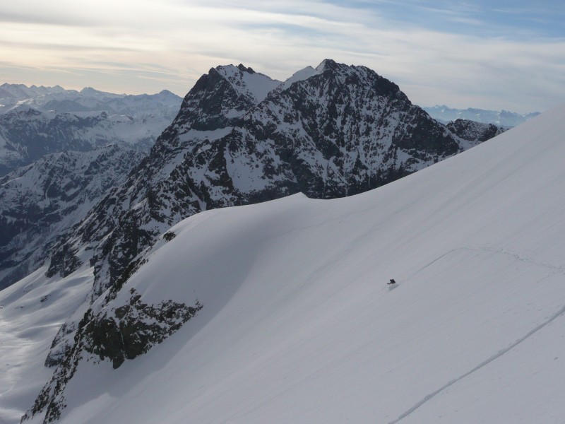 #7 Col d Col d'Ailefroide : Ski grand large dans la poudreuse en rive droite