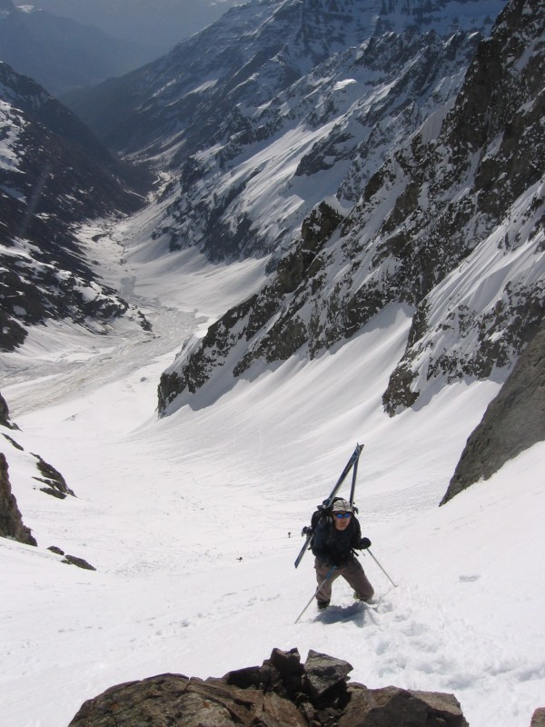 #6 Vallon des Bans : Arrivée au pas des Aupillous. Le vallon parait plat et court, mais il y a quand même plus de 1000m de pentes soutenues depuis le refuge Vallon des Bans : Arrivée au pas des Aupillous. Le vallon parait plat et court, mais il y a quand même plus de 1000m de pentes soutenues depuis le refuge