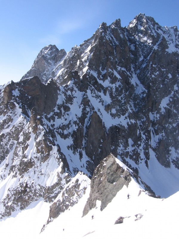 #7 Jocelme et Pas des Aupillous : Pente finale du versant Est du pas des Aupillous, sur fond de Jocelme Jocelme et Pas des Aupillous : Pente finale du versant Est du pas des Aupillous, sur fond de Jocelme