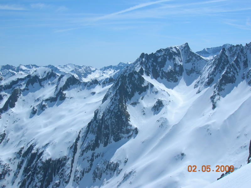 #10 l l'Agnel et son couloir nord : Couloir de l'Agnel ;olive! thierry! prochaine sortie ? gardons un peu les pieds sur terre pour cette année.Un jour? ,bientot ?