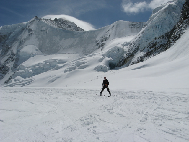 #10 Sur le glacier de moming : Un beau mur de glace Sur le glacier de moming : Un beau mur de glace
