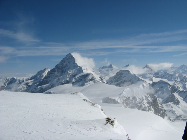 #6 La Dent Blanche : Une grande dame ,que l La Dent Blanche : Une grande dame ,que l'on verra durant tout le raid