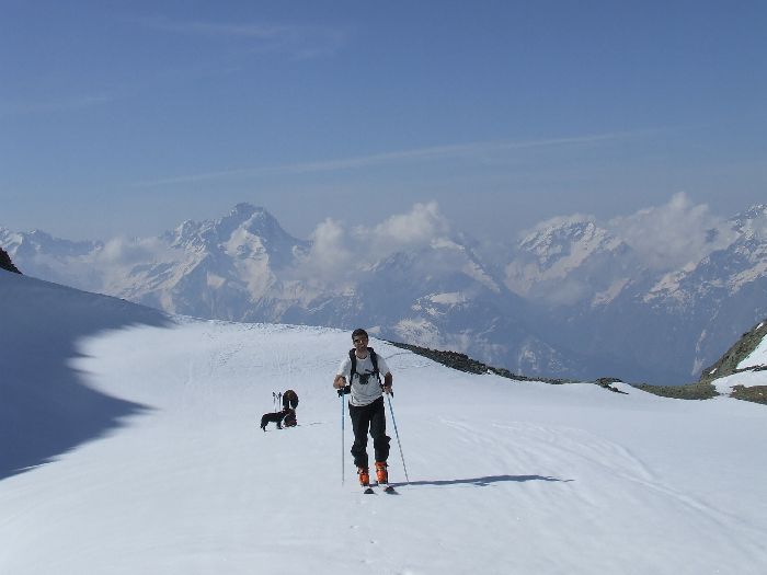 #8 vive le printemps : guillaume, un homme heureux et réchauffé vive le printemps : guillaume, un homme heureux et réchauffé
