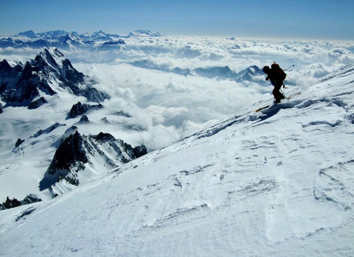 #20 Mont-Blanc : Premiers virages sur le toit de l Mont-Blanc : Premiers virages sur le toit de l'Europe, les Jorasses ont l'air bien petites