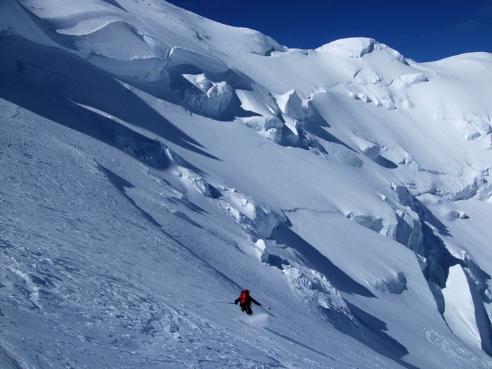 #2 Mont-Blanc : Quelques virages dans une ambiance extraordinaire Mont-Blanc : Quelques virages dans une ambiance extraordinaire