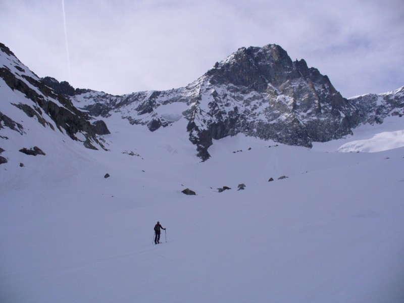 #7 montee : La pointe du vallon des Etages en toile de fond montee : La pointe du vallon des Etages en toile de fond