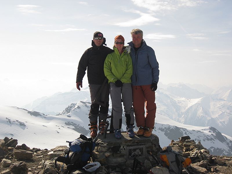 #3 Les trois au sommet : C Les trois au sommet : C'était nous, merci pour la photo !