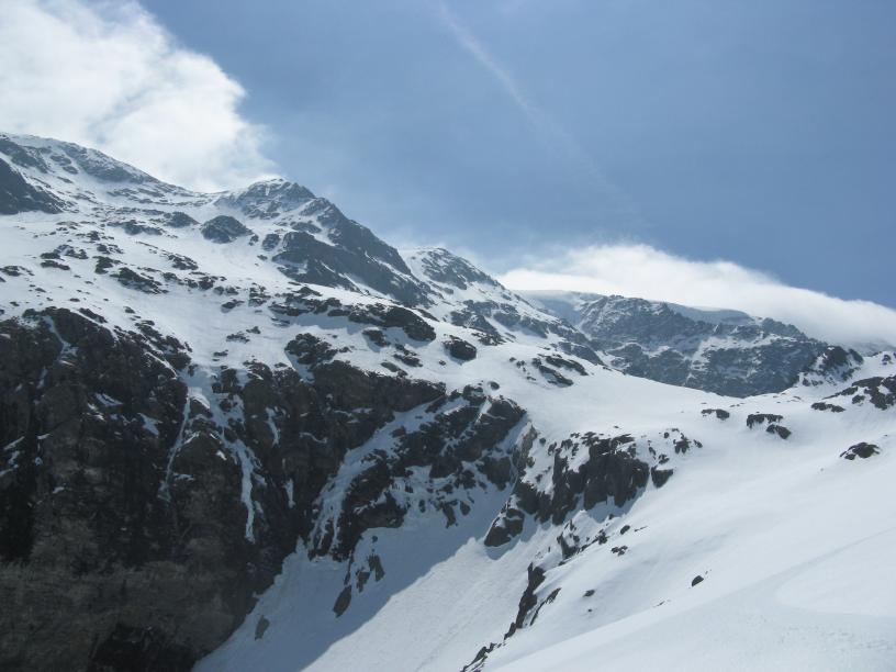 #2 Sonnailles : Pente Nord Ouest depuis le cirque de la Valette
Col des Thurges Sonnailles : Pente Nord Ouest depuis le cirque de la Valette
Col des Thurges