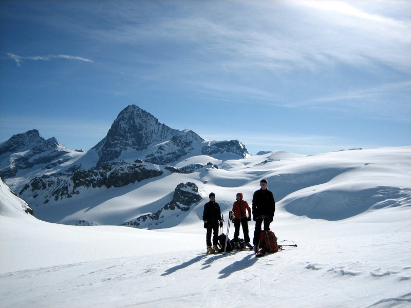 #4 Dent Sud de Bertol : La Dent Blanche depuis le col de Bertol. Dent Sud de Bertol : La Dent Blanche depuis le col de Bertol.