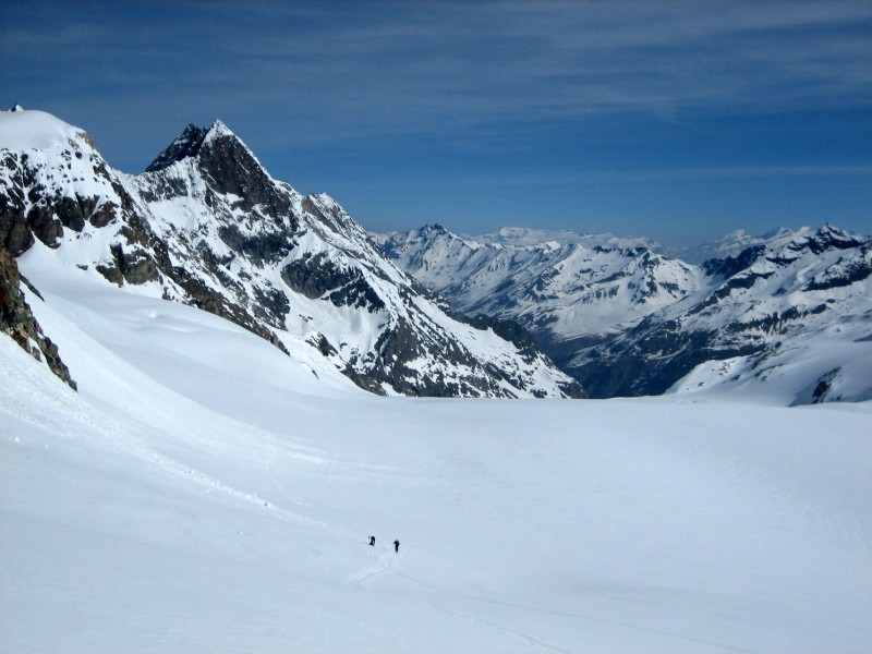 #5 Dent Sud de Bertol : La montée sur le glacier du Mont Miné Dent Sud de Bertol : La montée sur le glacier du Mont Miné