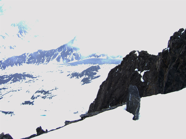 #18 Grande Casse : Le sommet et en contre bas petit Lac glacière vers le N., mais les autres photos sont inutilisables (mon appareil à déconné). Grande Casse : Le sommet et en contre bas petit Lac glacière vers le N., mais les autres photos sont inutilisables (mon appareil à déconné).