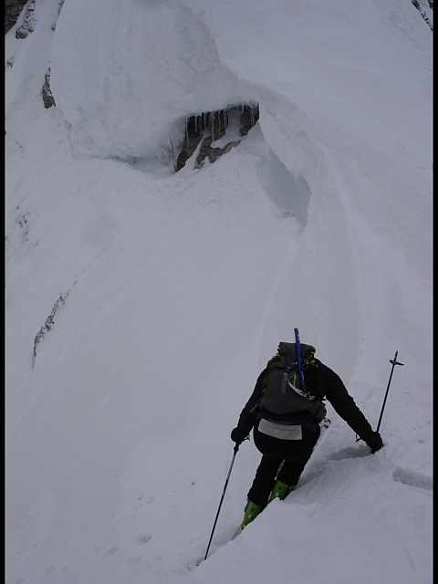 #3 Entrée du couloir : Entrée tactique et bonne corniche Entrée du couloir : Entrée tactique et bonne corniche
