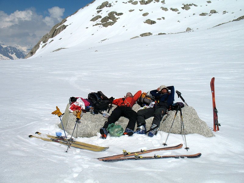 #11 Glacier d Glacier d'Argentière : Une bière aura suffi pour estourbir ces 2 escogriffes